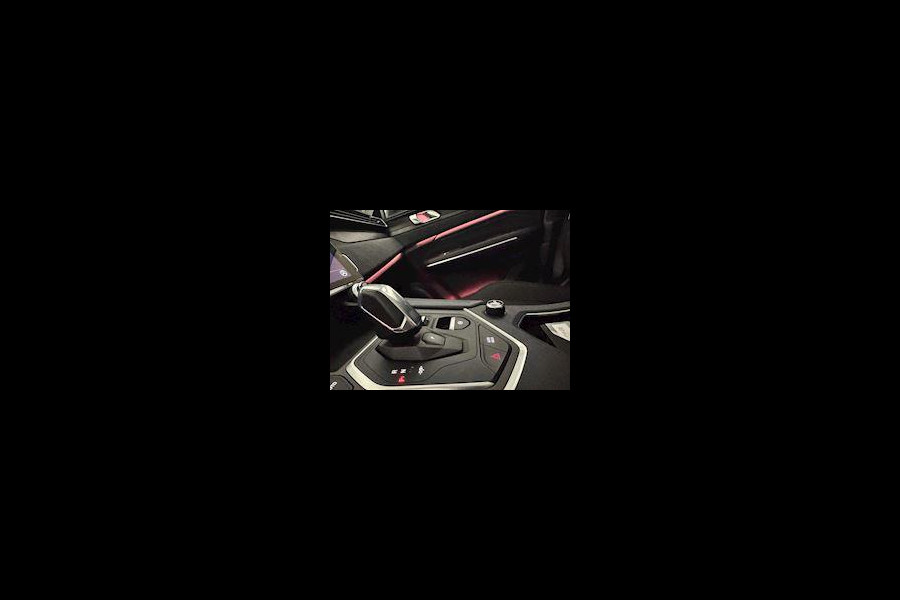 Lynk & Co RS Shadow Edition 01 Trekhaak Pano Camera° Navi Adapt cruise 262PK Elekr. Achterklep