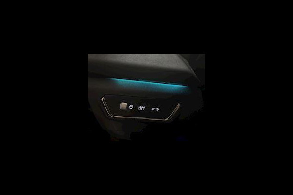 Lynk & Co RS Shadow Edition 01 Trekhaak Pano Camera° Navi Adapt cruise 262PK Elekr. Achterklep