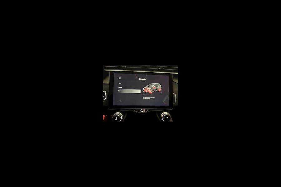 Lynk & Co RS Shadow Edition 01 Trekhaak Pano Camera° Navi Adapt cruise 262PK Elekr. Achterklep