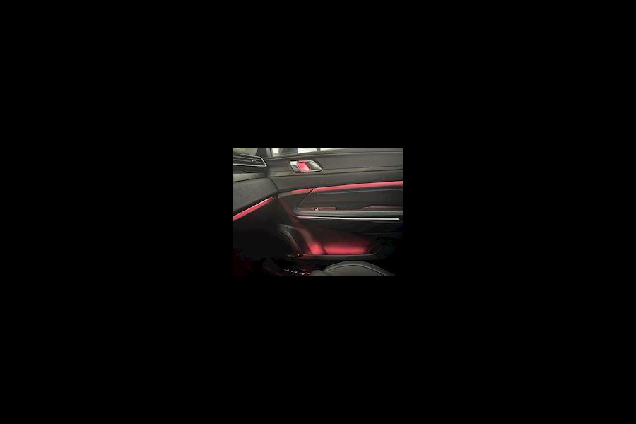 Lynk & Co RS Shadow Edition 01 Trekhaak Pano Camera° Navi Adapt cruise 262PK Elekr. Achterklep