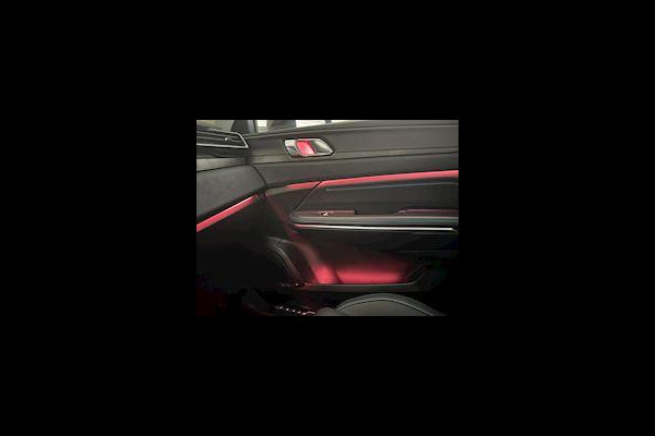 Lynk & Co RS Shadow Edition 01 Trekhaak Pano Camera° Navi Adapt cruise 262PK Elekr. Achterklep