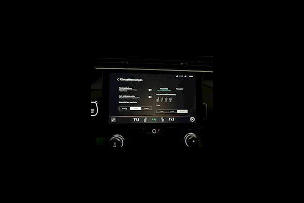 Lynk & Co RS Shadow Edition 01 Trekhaak Pano Camera° Navi Adapt cruise 262PK Elekr. Achterklep
