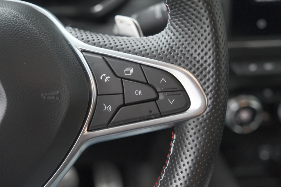 Renault Captur Mild Hybrid 140 EDC R.S. Line | Camera | Navigatie | Stoelverwarming
