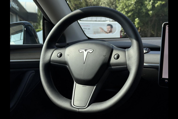 Tesla Model Y STD Rage Plus RWD Panorama | Trekhaak | Leder | Navi  |