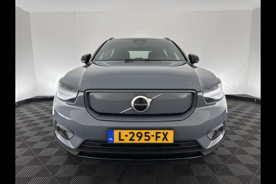Volvo XC40 Recharge P8 AWD R-Design [ 3-Fase ] (INCL-BTW) *LEATHER-ALCANTARA | DIGI-COCKPIT | FULL-LED | PREMIUM-AUDIO | TOP-VIEW | CARPLAY | NAVI-FULLMAP | ECC | PDC | KEYLESS | HEATED-SPORTSEATS | BLIS | PRIVACY-GLASS | TOWBAR | 19''ALU