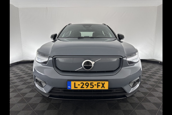 Volvo XC40 Recharge P8 AWD R-Design [ 3-Fase ] (INCL-BTW) *LEATHER-ALCANTARA | DIGI-COCKPIT | FULL-LED | PREMIUM-AUDIO | TOP-VIEW | CARPLAY | NAVI-FULLMAP | ECC | PDC | KEYLESS | HEATED-SPORTSEATS | BLIS | PRIVACY-GLASS | TOWBAR | 19''ALU