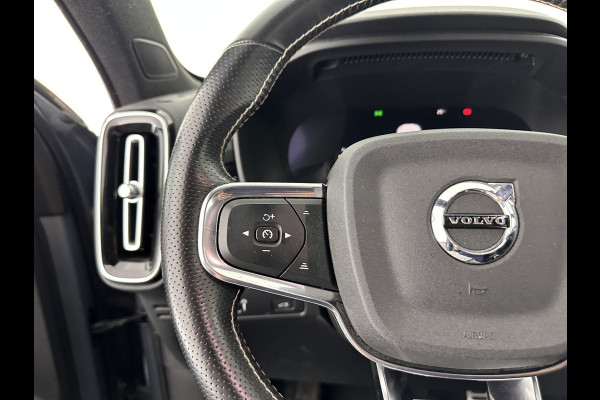 Volvo XC40 Recharge P8 AWD R-Design [ 3-Fase ] (INCL-BTW) *LEATHER-ALCANTARA | DIGI-COCKPIT | FULL-LED | PREMIUM-AUDIO | TOP-VIEW | CARPLAY | NAVI-FULLMAP | ECC | PDC | KEYLESS | HEATED-SPORTSEATS | BLIS | PRIVACY-GLASS | TOWBAR | 19''ALU