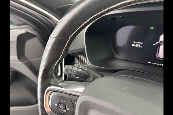 Volvo XC40 Recharge P8 AWD R-Design [ 3-Fase ] (INCL-BTW) *LEATHER-ALCANTARA | DIGI-COCKPIT | FULL-LED | PREMIUM-AUDIO | TOP-VIEW | CARPLAY | NAVI-FULLMAP | ECC | PDC | KEYLESS | HEATED-SPORTSEATS | BLIS | PRIVACY-GLASS | TOWBAR | 19''ALU