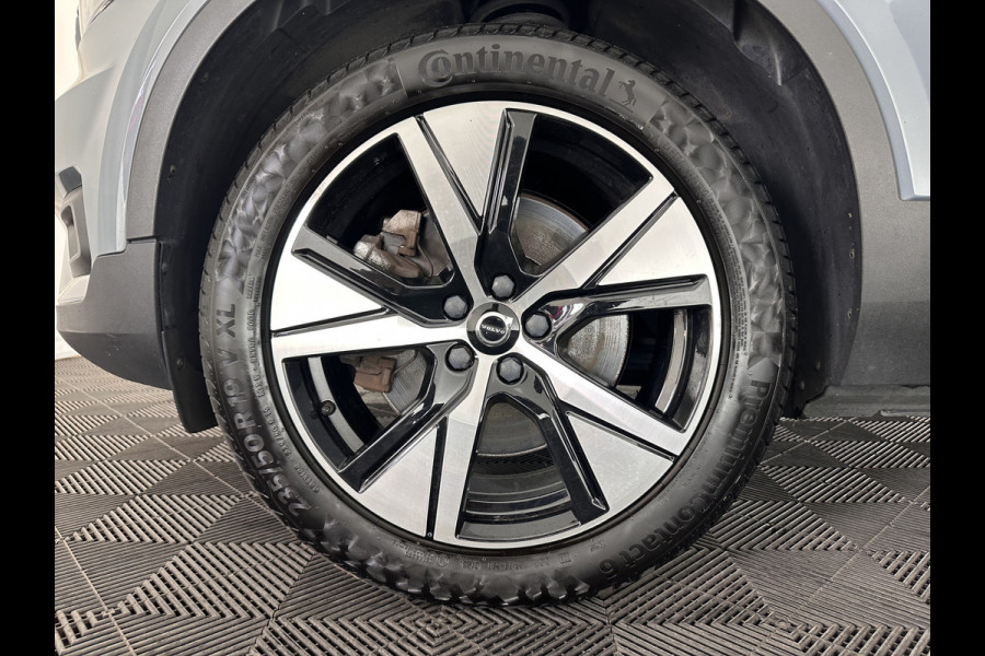 Volvo XC40 Recharge P8 AWD R-Design [ 3-Fase ] (INCL-BTW) *LEATHER-ALCANTARA | DIGI-COCKPIT | FULL-LED | PREMIUM-AUDIO | TOP-VIEW | CARPLAY | NAVI-FULLMAP | ECC | PDC | KEYLESS | HEATED-SPORTSEATS | BLIS | PRIVACY-GLASS | TOWBAR | 19''ALU