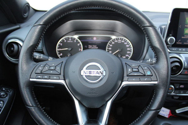 Nissan Juke 1.0-117pk DIG-T Tekna. Keurig nette, erg luxe en goed onderhouden Nissan Juke, van 1e eig. Autm. airco, LM wielen, metallic lak two tone, stoelverwarming, lane- en side assist, 360gr. camera, trekhaak, LM wielen, navigatie, telefoonvoorb., cruise cntrl etc