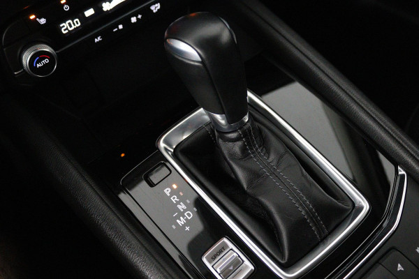 Mazda CX-5 2.0 SkyActiv-G 165 Comfort (STOELVERWARMING, CRUISE CONTROL, NAVIGATIE, AUTOMAAT, LANE-ASSIST, PARKEERSENSOREN)
