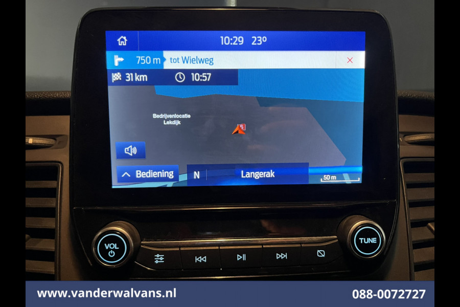 Ford Transit Custom 2.0 TDCI L2H1 Euro6 Airco | Camera | Navigatie | Apple Carplay | LED | Cruisecontrol Verwarmde voorruit, Parkeersensoren, Bijrijdersbank, 2800kg trekvermogen
