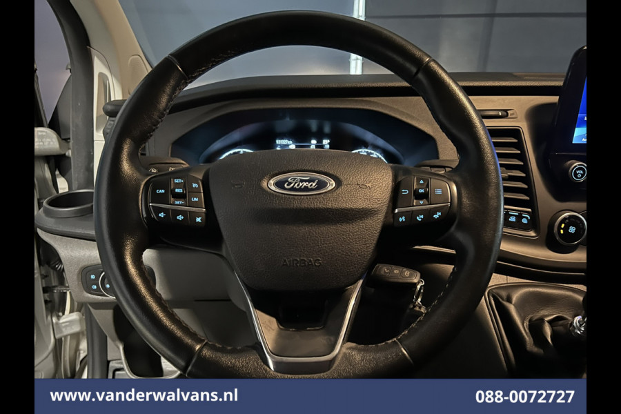 Ford Transit Custom 2.0 TDCI L2H1 Euro6 Airco | Camera | Navigatie | Apple Carplay | LED | Cruisecontrol Verwarmde voorruit, Parkeersensoren, Bijrijdersbank, 2800kg trekvermogen