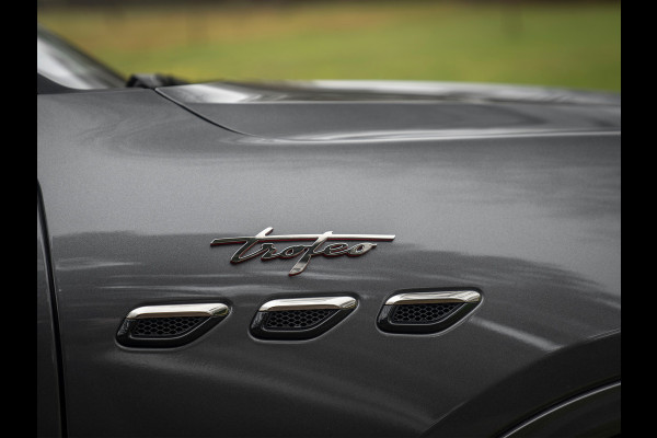 Maserati Grecale 3.0 V6 Trofeo 530pk | Full option! | Carbon ext. + int. | Sonus Faber | Pano-dak | Stoelkoeling | Adapt. cruise