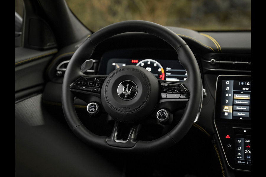 Maserati Grecale 3.0 V6 Trofeo 530pk | Full option! | Carbon ext. + int. | Sonus Faber | Pano-dak | Stoelkoeling | Adapt. cruise