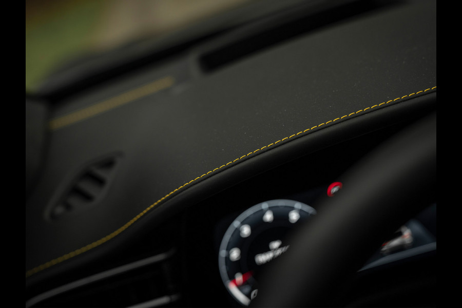 Maserati Grecale 3.0 V6 Trofeo 530pk | Full option! | Carbon ext. + int. | Sonus Faber | Pano-dak | Stoelkoeling | Adapt. cruise