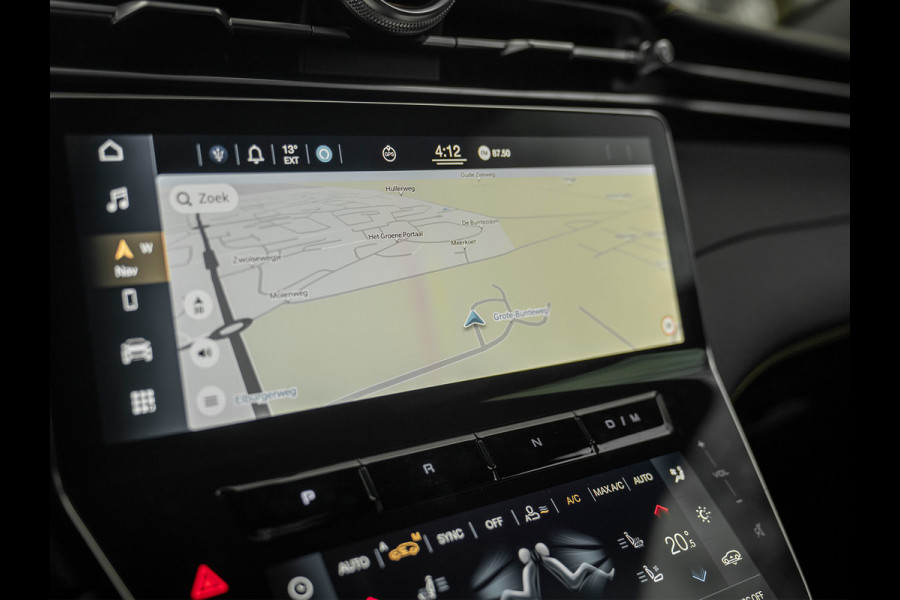 Maserati Grecale 3.0 V6 Trofeo 530pk | Full option! | Carbon ext. + int. | Sonus Faber | Pano-dak | Stoelkoeling | Adapt. cruise
