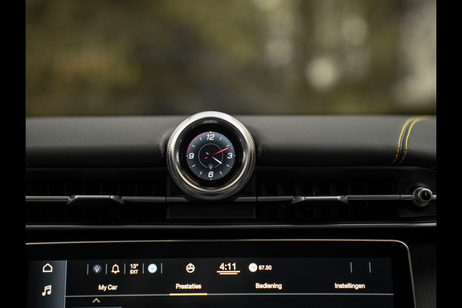 Maserati Grecale 3.0 V6 Trofeo 530pk | Full option! | Carbon ext. + int. | Sonus Faber | Pano-dak | Stoelkoeling | Adapt. cruise