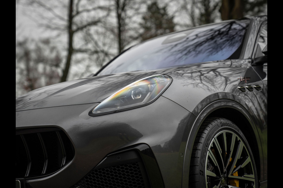 Maserati Grecale 3.0 V6 Trofeo 530pk | Full option! | Carbon ext. + int. | Sonus Faber | Pano-dak | Stoelkoeling | Adapt. cruise