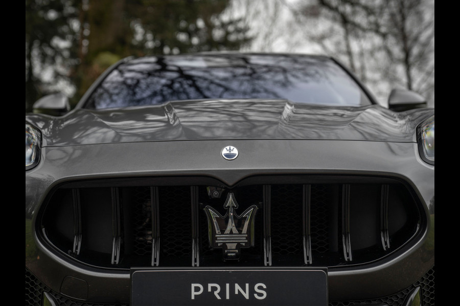 Maserati Grecale 3.0 V6 Trofeo 530pk | Full option! | Carbon ext. + int. | Sonus Faber | Pano-dak | Stoelkoeling | Adapt. cruise