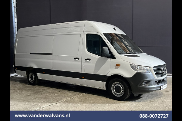 Mercedes-Benz Sprinter 316 CDI 164k L3H2 Euro6 Airco | Camera | Navigatie | Apple Carplay | Android Auto | Cruisecontrol Chauffeursstoel, Stoelverwarming, Parkeersensoren, Bijrijdersbank