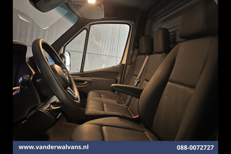 Mercedes-Benz Sprinter 316 CDI 164k L3H2 Euro6 Airco | Camera | Navigatie | Apple Carplay | Android Auto | Cruisecontrol Chauffeursstoel, Stoelverwarming, Parkeersensoren, Bijrijdersbank