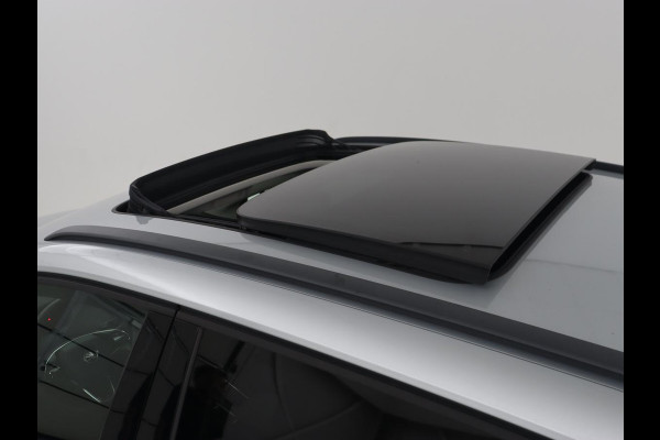 Škoda ENYAQ iV 60 | Panoramadak | Stoel & achterbankverwarming | Carplay | Sportstuur | Keyless | Full LED | Navigatie | Cruise control | 21'' lichtmetalen velgen