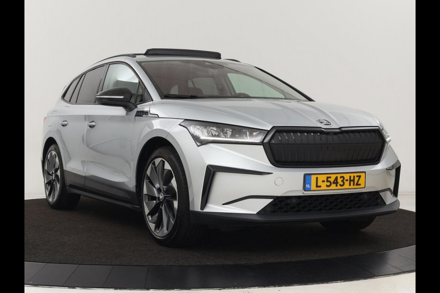 Škoda ENYAQ iV 60 | Panoramadak | Stoel & achterbankverwarming | Carplay | Sportstuur | Keyless | Full LED | Navigatie | Cruise control | 21'' lichtmetalen velgen