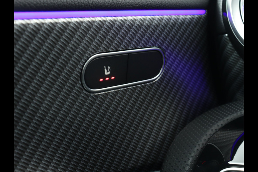 Mercedes-Benz A-Klasse 250 e Star Edition Limited | Dodehoekassistent | KEYLESS GO-comfortpakket | Draadloos oplaadsysteem voor Smartphone | Extra USB-poorten | Parkeerpakket met achteruitrijcamera | Sfeerverlichting |