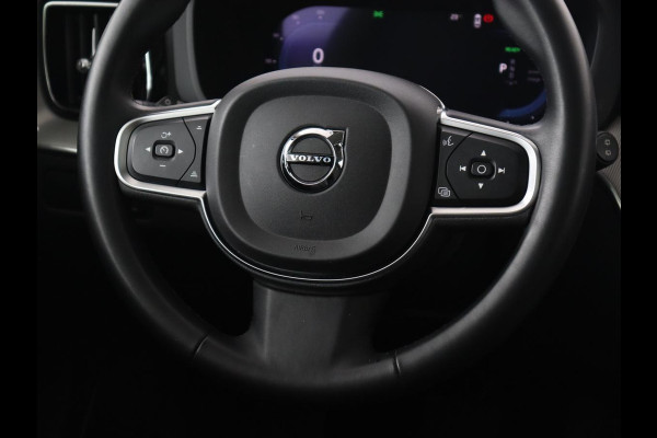 Volvo XC60 2.0 T6 Plug-in hybrid AWD Core Bright | Panoramadak | Leder | Stoel & stuurverwarming | Adaptive cruise | Harman/Kardon | Camera | Carplay | Achterbankverwarming | PHEV