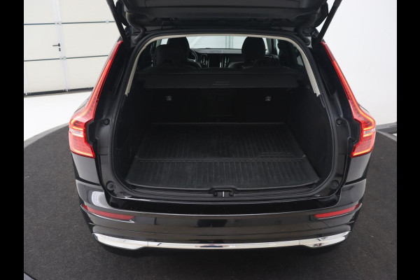 Volvo XC60 2.0 T6 Plug-in hybrid AWD Core Bright | Panoramadak | Leder | Stoel & stuurverwarming | Adaptive cruise | Harman/Kardon | Camera | Carplay | Achterbankverwarming | PHEV