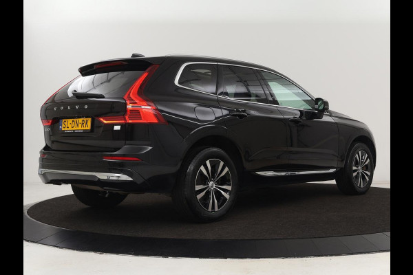 Volvo XC60 2.0 T6 Plug-in hybrid AWD Core Bright | Panoramadak | Leder | Stoel & stuurverwarming | Adaptive cruise | Harman/Kardon | Camera | Carplay | Achterbankverwarming | PHEV