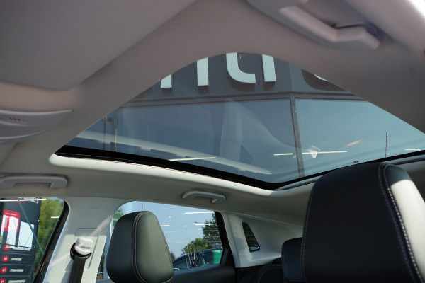 Opel Grandland X 1.2 Turbo 131 PK Business Executive, Panoramadak, Cruise Control, Winterpakket