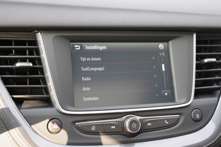 Opel Grandland X 1.2 Turbo 131 PK Business Executive, Panoramadak, Cruise Control, Winterpakket