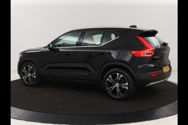 Volvo XC40 1.5 T5 Recharge Inscription | Leder | 360 Camera | Stoel & stuurverwarming | Carplay | Harman/Kardon | Navigatie | Keyless | Full LED | Parkeerhulp | Cruise control | PHEV | Plug In