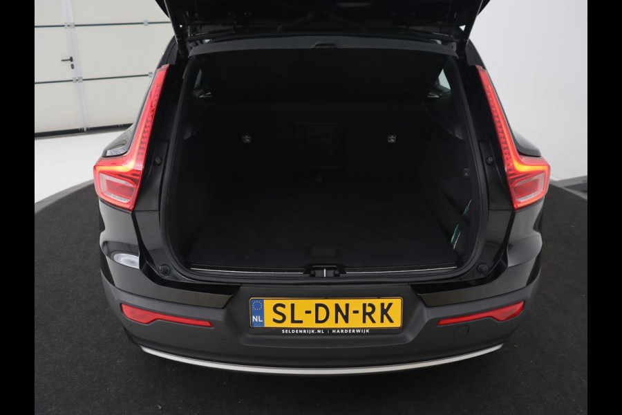 Volvo XC40 1.5 T5 Recharge Inscription | Leder | 360 Camera | Stoel & stuurverwarming | Carplay | Harman/Kardon | Navigatie | Keyless | Full LED | Parkeerhulp | Cruise control | PHEV | Plug In