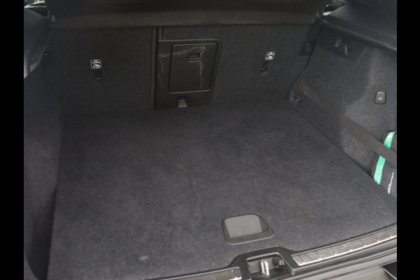 Volvo XC40 1.5 T5 Recharge Inscription | Leder | 360 Camera | Stoel & stuurverwarming | Carplay | Harman/Kardon | Navigatie | Keyless | Full LED | Parkeerhulp | Cruise control | PHEV | Plug In