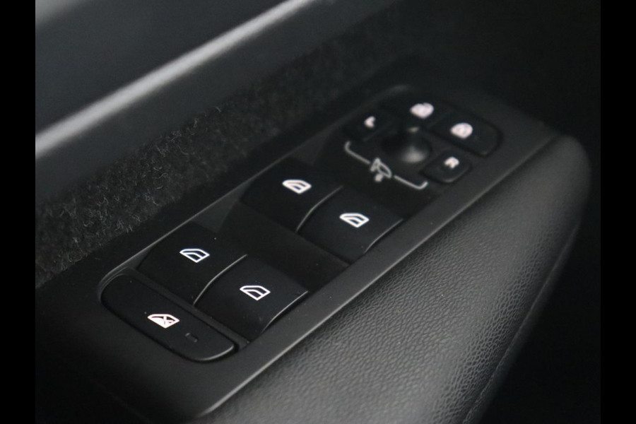 Volvo XC40 1.5 T5 Recharge Inscription | Leder | 360 Camera | Stoel & stuurverwarming | Carplay | Harman/Kardon | Navigatie | Keyless | Full LED | Parkeerhulp | Cruise control | PHEV | Plug In