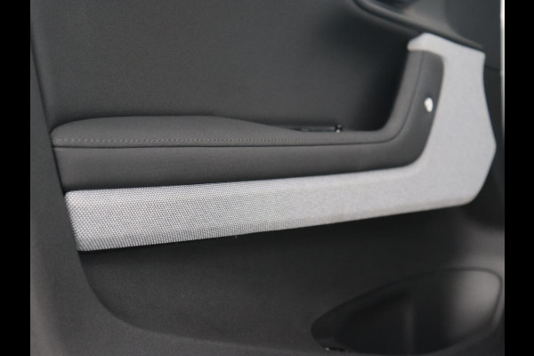 Polestar 2 Long Range Dual Motor Launch Edition 78kWh | Panoramadak | Trekhaak | Stoel & stuurverwarming | 360 camera | Adaptive cruise | Harman/Kardon | Carplay