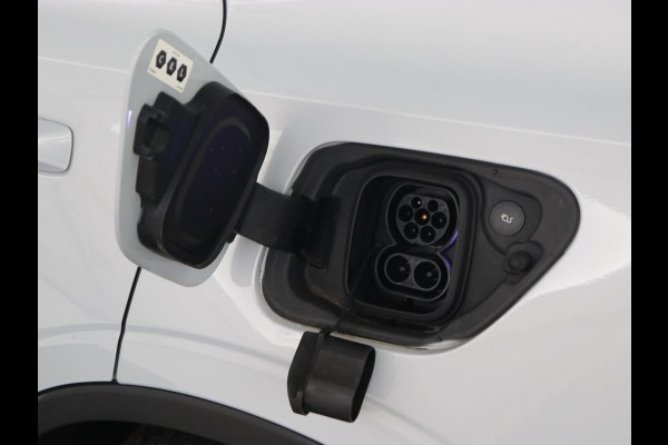Polestar 2 Long Range Dual Motor Launch Edition 78kWh | Panoramadak | Trekhaak | Stoel & stuurverwarming | 360 camera | Adaptive cruise | Harman/Kardon | Carplay