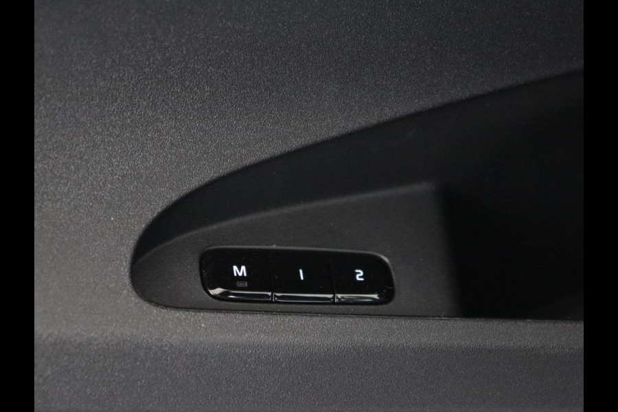 Polestar 2 Long Range Dual Motor Launch Edition 78kWh | Panoramadak | Trekhaak | Stoel & stuurverwarming | 360 camera | Adaptive cruise | Harman/Kardon | Carplay