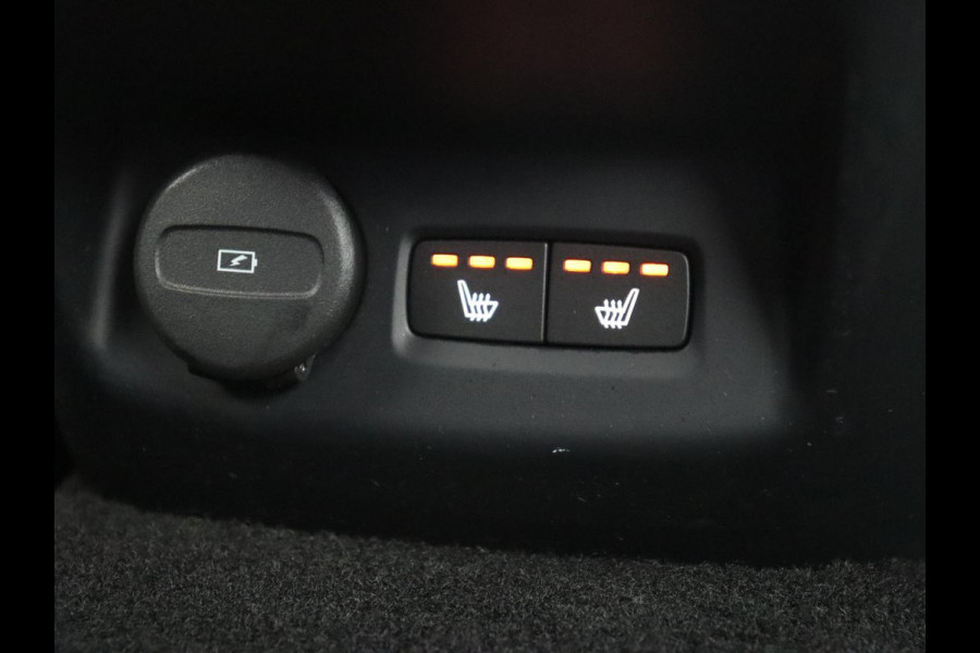 Polestar 2 Long Range Dual Motor Launch Edition 78kWh | Panoramadak | Trekhaak | Stoel & stuurverwarming | 360 camera | Adaptive cruise | Harman/Kardon | Carplay