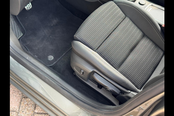 Opel Astra Sports Tourer 1.2 Elegance 2020 NAVI CLIMA TREKH