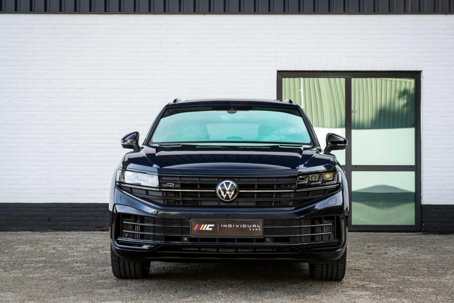 Volkswagen Touareg 3.0 TSI eHybrid R 4M Puglia DynAudio Massage Pano