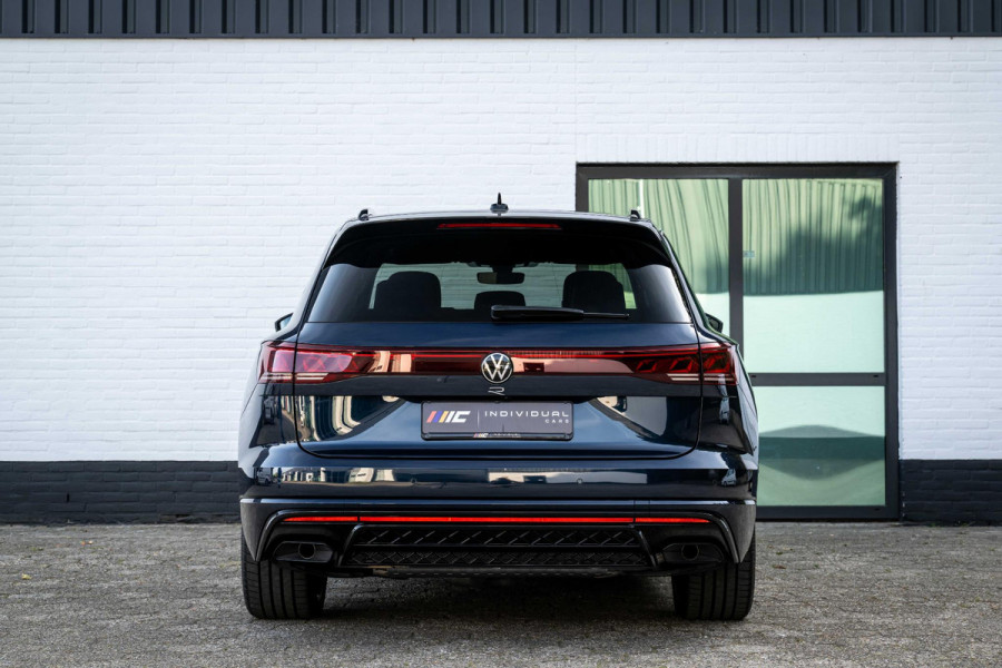 Volkswagen Touareg 3.0 TSI eHybrid R 4M Puglia DynAudio Massage Pano
