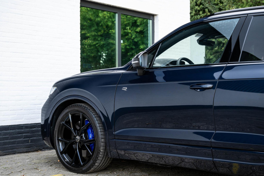 Volkswagen Touareg 3.0 TSI eHybrid R 4M Puglia DynAudio Massage Pano