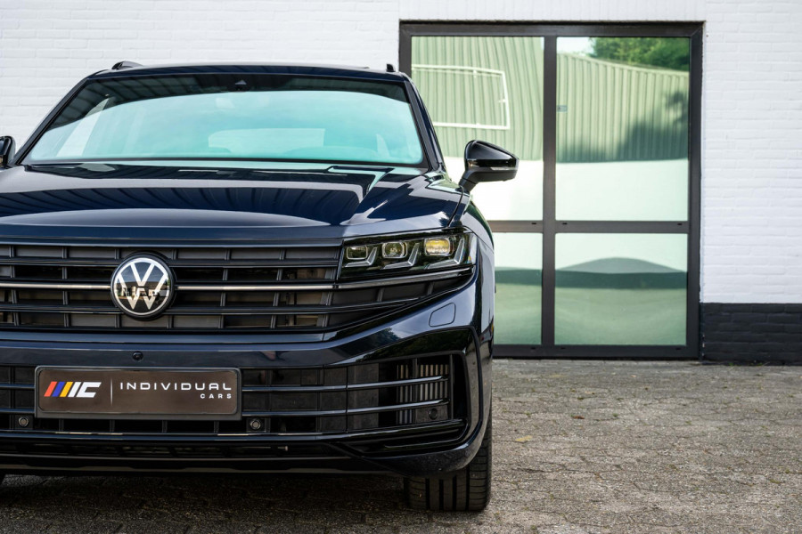 Volkswagen Touareg 3.0 TSI eHybrid R 4M Puglia DynAudio Massage Pano