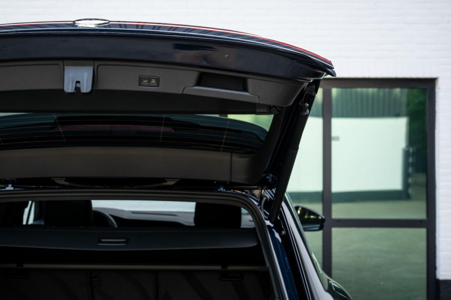 Volkswagen Touareg 3.0 TSI eHybrid R 4M Puglia DynAudio Massage Pano