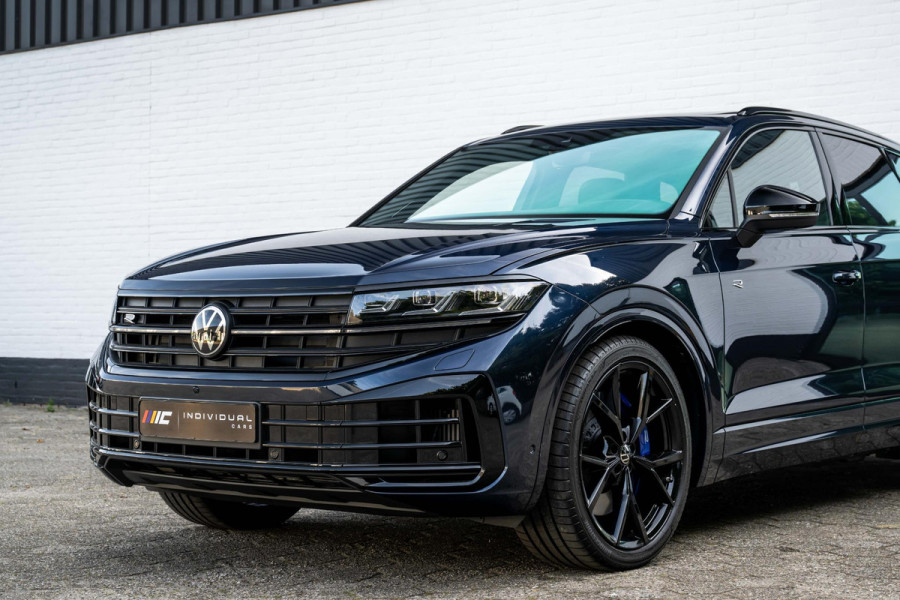 Volkswagen Touareg 3.0 TSI eHybrid R 4M Puglia DynAudio Massage Pano