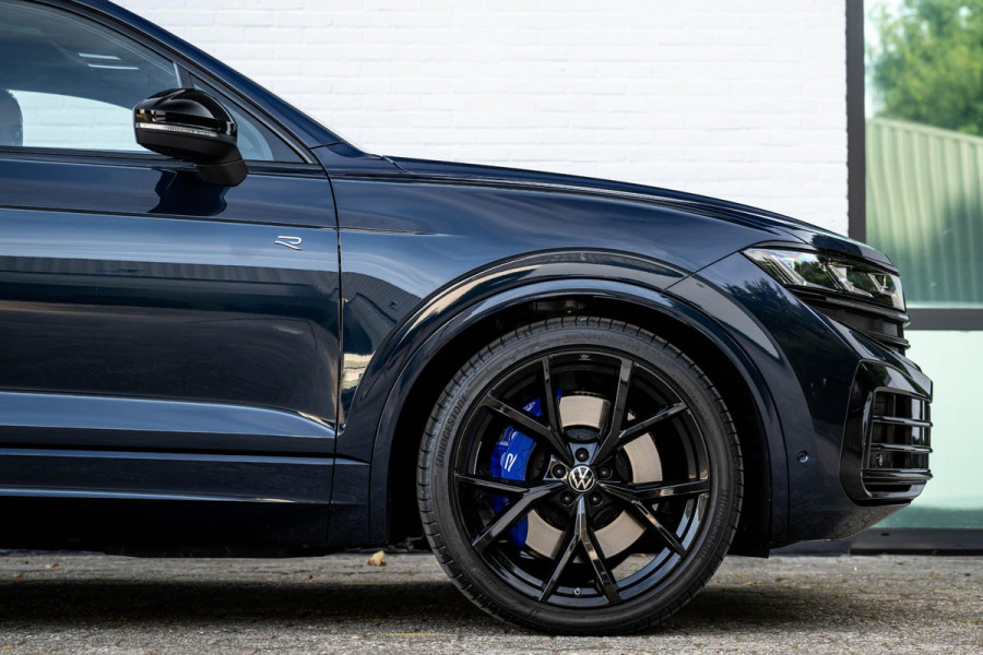 Volkswagen Touareg 3.0 TSI eHybrid R 4M Puglia DynAudio Massage Pano